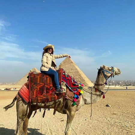 Grand Golden Pyramids View Hotel Kafret el-Gabal المظهر الخارجي الصورة