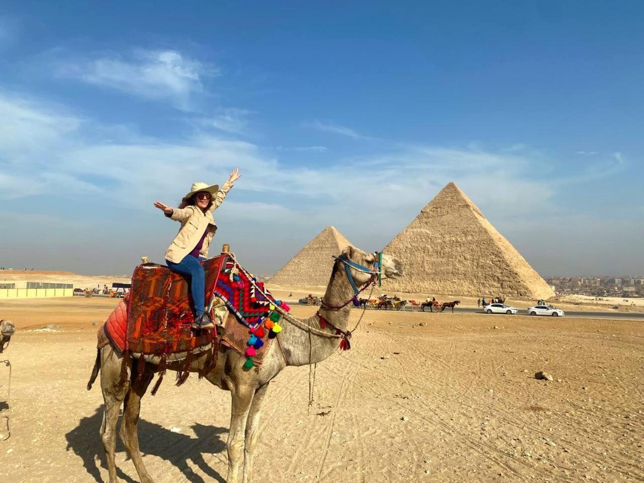Grand Golden Pyramids View Hotel Kafret el-Gabal المظهر الخارجي الصورة